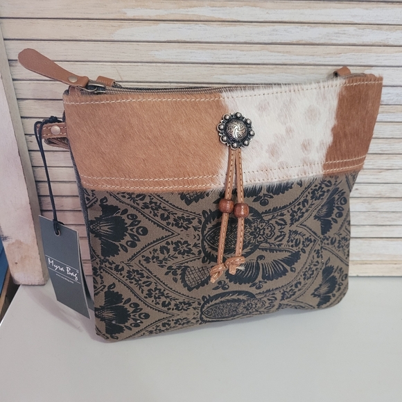 NWT Myra Shoulder Bag - Picture 6 of 6